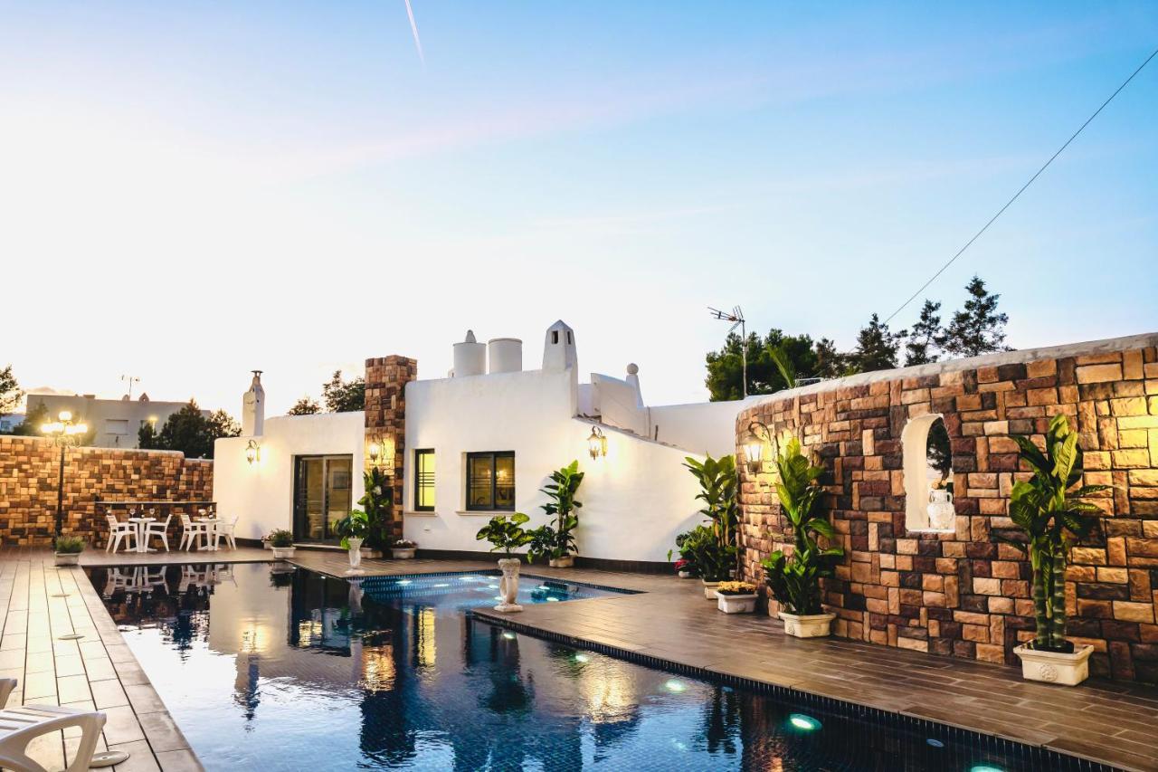 Ocean Suites San Antonio  Exterior foto